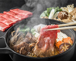 総合優勝銘柄牛(宮崎牛・鹿児島黒牛)食べ比べすき焼き