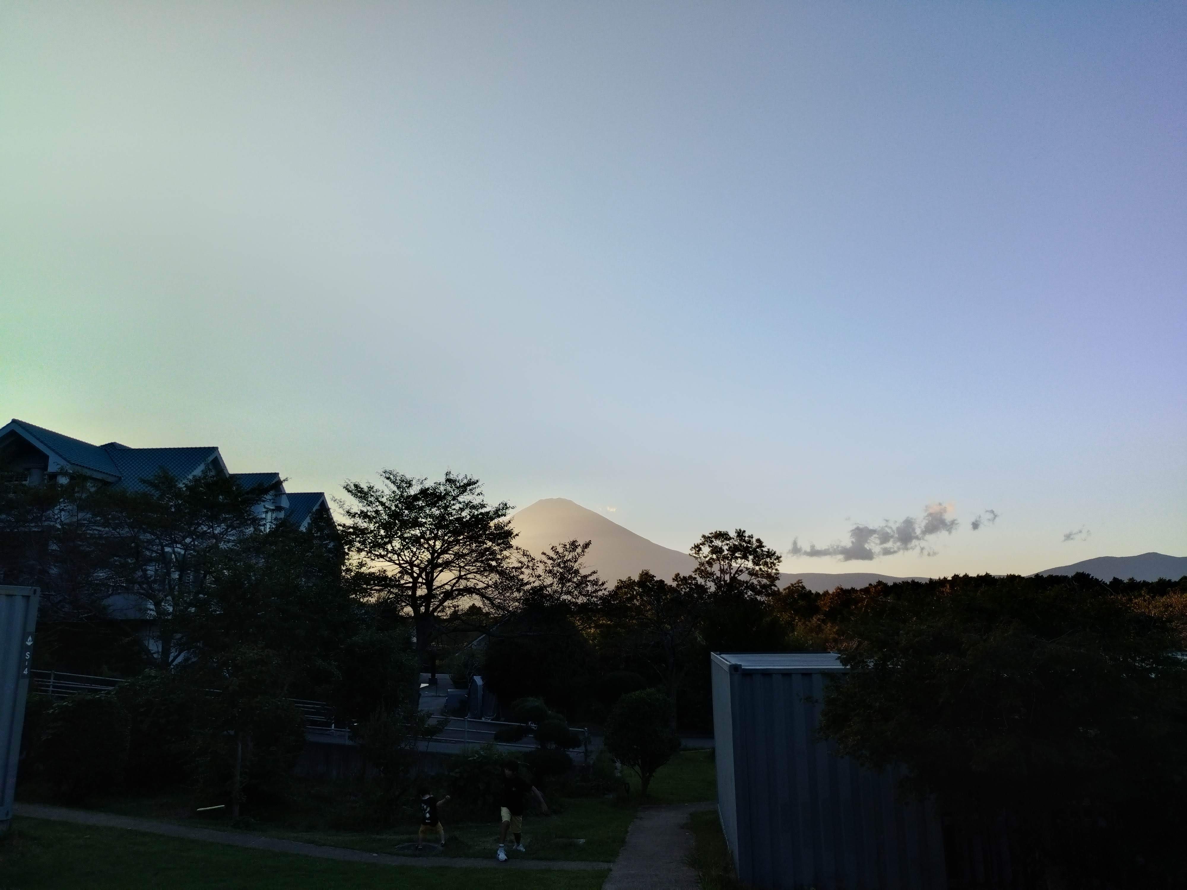 秋の富士山　絶景とグルメ