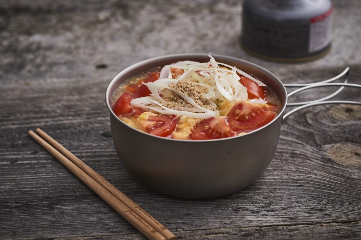 インスタントラーメンで作る酸辣湯麺