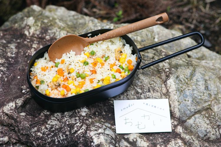 冷凍野菜で山ピラフ