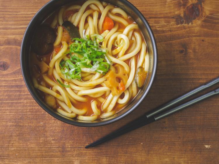 まんぷくレトルトカレーうどん