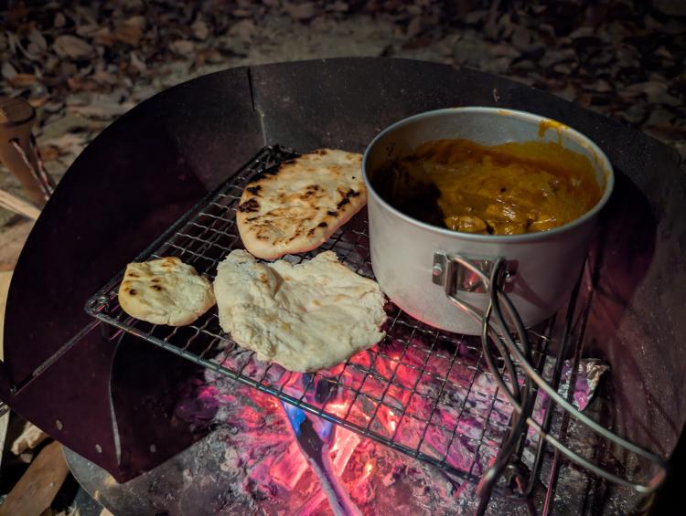 無印良品のナンとバターチキンカレー