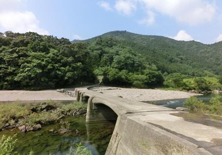スポットの画像