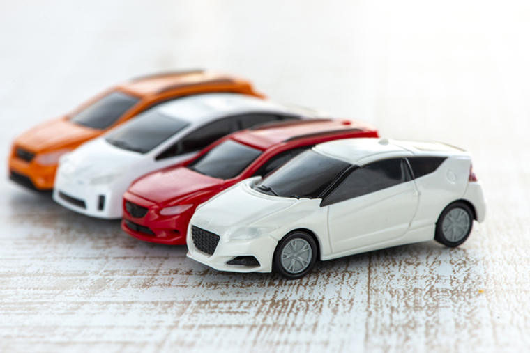 車が並んでいる様子