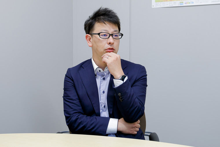 岡山支店法人支社 支社長代理の森慶一郎さん