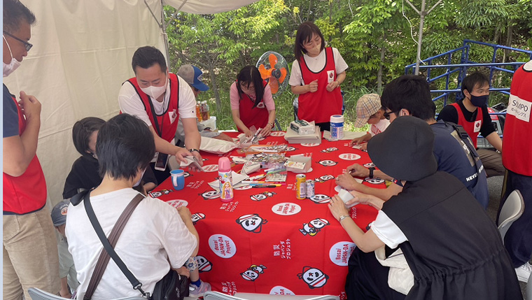 「紙食器づくり」のワークショップ